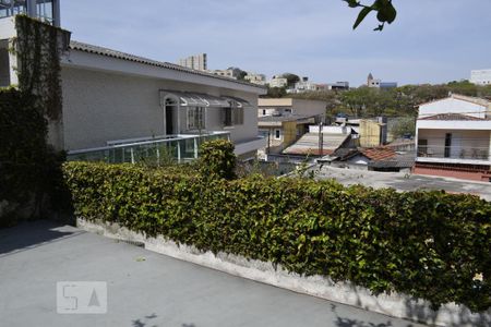 Casa à venda com 575m², 4 quartos e 5 vagasVista