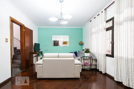 Sala de casa à venda com 3 quartos, 258m² em Vila Pires, Santo André