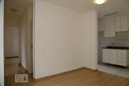 Sala de apartamento para alugar com 3 quartos, 65m² em Jardim Caboré, São Paulo