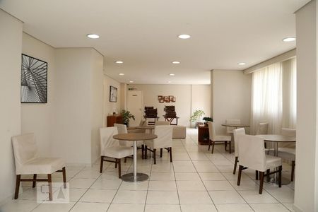 Apartamento para alugar com 65m², 3 quartos e 1 vagaÁrea comum - Salão de festas