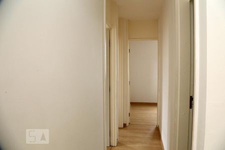 Corredor de apartamento para alugar com 3 quartos, 65m² em Jardim Caboré, São Paulo