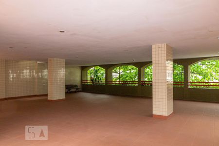 Apartamento à venda com 87m², 2 quartos e 1 vagaÁrea Comum - Playground