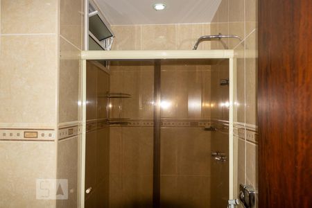 Apartamento à venda com 87m², 2 quartos e 1 vagaBanheiro da Suíte