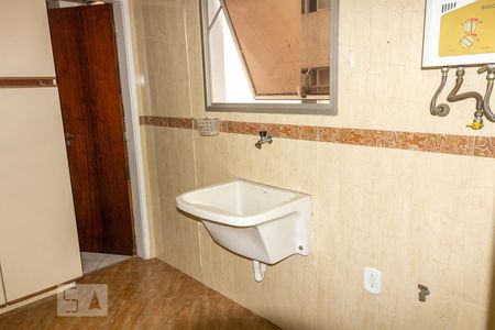 Apartamento à venda com 87m², 2 quartos e 1 vagaCozinha e Área de Serviço