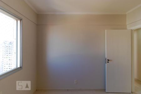Apartamento à venda com 180m², 3 quartos e 3 vagasQuarto 01