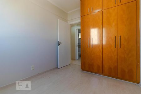 Apartamento à venda com 180m², 3 quartos e 3 vagasQuarto 01