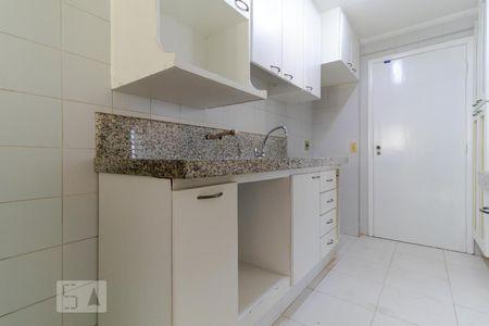 Apartamento à venda com 180m², 3 quartos e 3 vagasCozinha