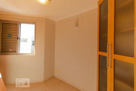 Apartamento à venda com 180m², 3 quartos e 3 vagasQuarto 02