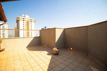 Apartamento à venda com 180m², 3 quartos e 3 vagasTerraço