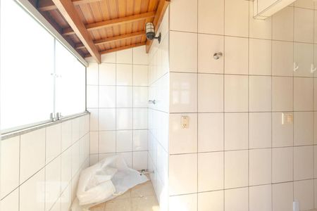 Apartamento à venda com 180m², 3 quartos e 3 vagasBanheiro 02