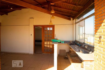 Apartamento à venda com 180m², 3 quartos e 3 vagasTerraço