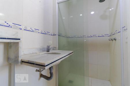 Apartamento à venda com 180m², 3 quartos e 3 vagasBanheiro 01