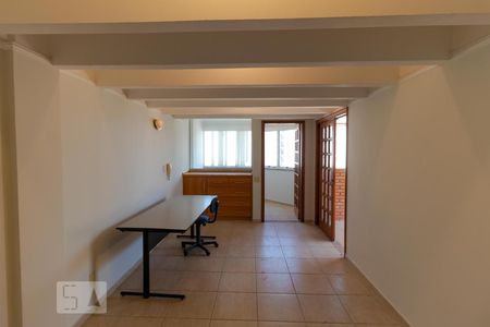 Apartamento à venda com 180m², 3 quartos e 3 vagasSala 02