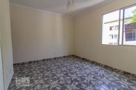 Sala de apartamento para alugar com 2 quartos, 65m² em Horto Florestal, Belo Horizonte