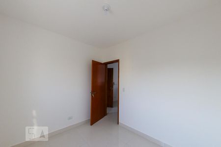 Quarto 1 de apartamento para alugar com 2 quartos, 40m² em Vila Medeiros, São Paulo