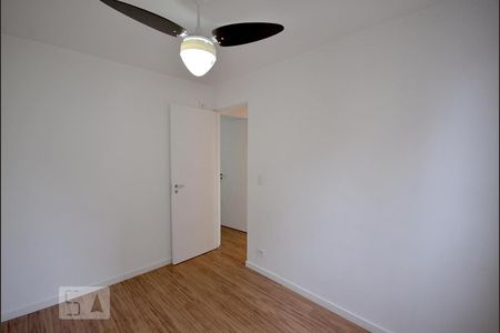 Apartamento à venda com 47m², 2 quartos e 1 vagaQuarto 2
