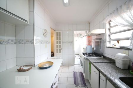 Apartamento para alugar com 80m², 3 quartos e sem vagaCozinha 