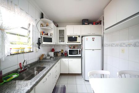 Apartamento para alugar com 80m², 3 quartos e sem vagaCozinha