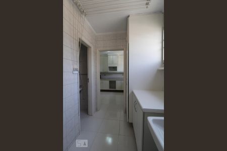 Apartamento à venda com 110m², 3 quartos e 1 vaga Apartamento à venda com 110m², 3 quartos e 1 vagaÁrea de Serviço