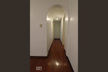 Apartamento à venda com 110m², 3 quartos e 1 vaga Apartamento à venda com 110m², 3 quartos e 1 vagaCorredor