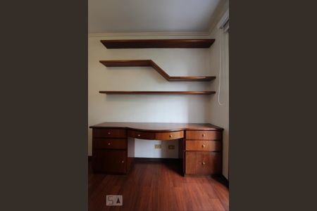 Apartamento à venda com 110m², 3 quartos e 1 vaga Apartamento à venda com 110m², 3 quartos e 1 vagaDetalhe quarto 2