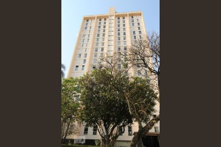 Apartamento à venda com 110m², 3 quartos e 1 vaga Apartamento à venda com 110m², 3 quartos e 1 vagaFachada