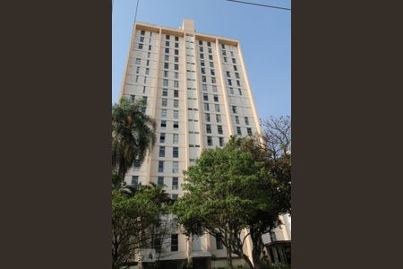 Apartamento à venda com 110m², 3 quartos e 1 vaga Apartamento à venda com 110m², 3 quartos e 1 vagaFachada