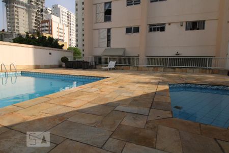 Apartamento à venda com 110m², 3 quartos e 1 vaga Apartamento à venda com 110m², 3 quartos e 1 vagaPiscina