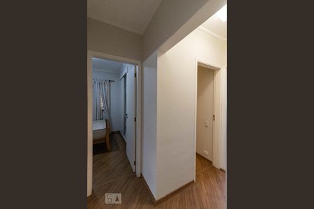Corredor de apartamento à venda com 3 quartos, 87m² em Vila Olímpia, São Paulo