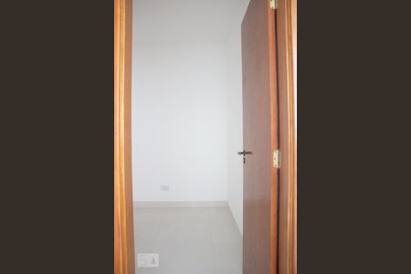 Quarto 1 de apartamento para alugar com 2 quartos, 40m² em Vila Medeiros, São Paulo