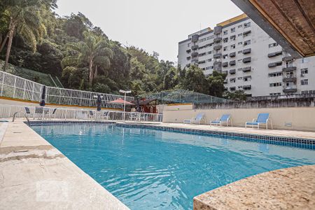 Apartamento para alugar com 85m², 3 quartos e 1 vaga Apartamento para alugar com 85m², 3 quartos e 1 vagaÁrea comum - Piscina