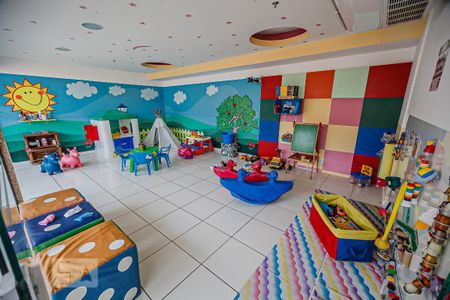 Apartamento para alugar com 85m², 3 quartos e 1 vaga Apartamento para alugar com 85m², 3 quartos e 1 vagaSala de Jogos