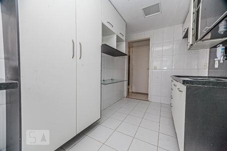 Apartamento para alugar com 85m², 3 quartos e 1 vaga Apartamento para alugar com 85m², 3 quartos e 1 vagaCozinha