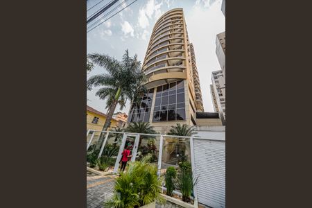 Apartamento para alugar com 85m², 3 quartos e 1 vaga Apartamento para alugar com 85m², 3 quartos e 1 vagaFachada