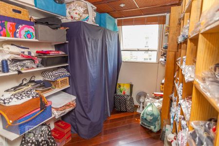 Apartamento à venda com 174m², 4 quartos e 2 vagasCloset