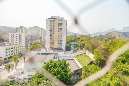 Apartamento à venda com 174m², 4 quartos e 2 vagasVista da Cozinha e Área de Serviço