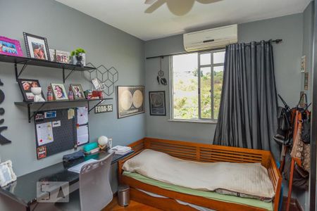 Apartamento à venda com 174m², 4 quartos e 2 vagasQuarto 2