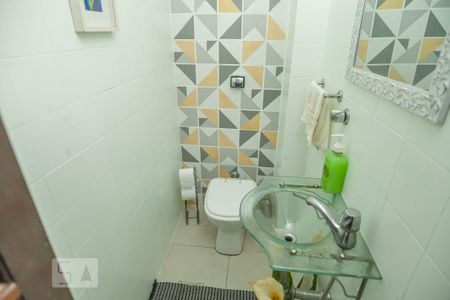 Apartamento à venda com 174m², 4 quartos e 2 vagasLavabo