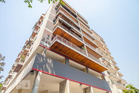 Apartamento à venda com 174m², 4 quartos e 2 vagasFachada