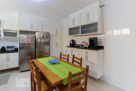 Casa à venda com 203m², 3 quartos e 5 vagasCozinha