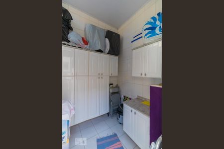 Casa à venda com 203m², 3 quartos e 5 vagasQuarto de Serviço