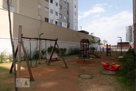 Apartamento à venda com 40m², 2 quartos e sem vagaÁrea Comum - Playground