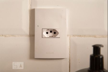 Apartamento à venda com 40m², 2 quartos e sem vagaTomada de Três Pinos