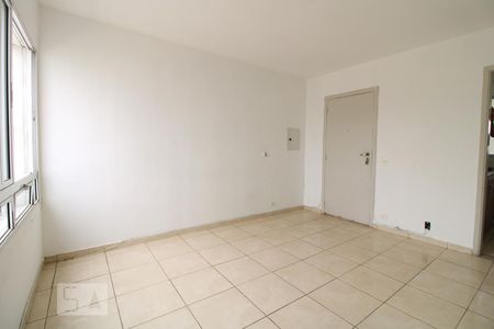 Sala de apartamento para alugar com 2 quartos, 60m² em Cidade Monções, São Paulo