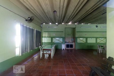 Apartamento à venda com 77m², 3 quartos e sem vaga Apartamento à venda com 77m², 3 quartos e sem vagaÁrea comum - Churrasqueira