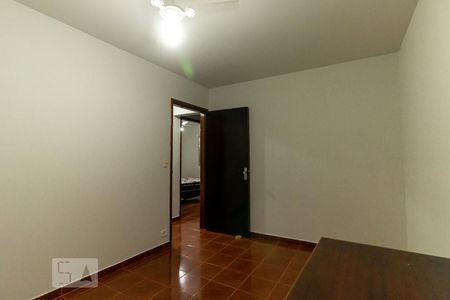 Quarto 1 de casa à venda com 3 quartos, 150m² em Vila Fachini, São Paulo