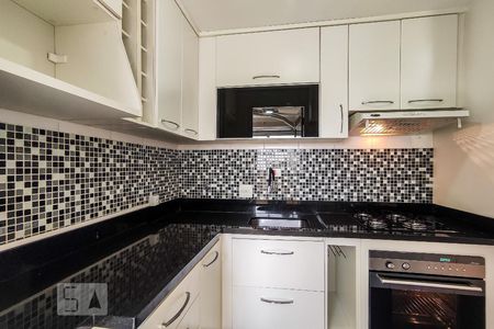 Apartamento para alugar com 62m², 3 quartos e 2 vagas Apartamento para alugar com 62m², 3 quartos e 2 vagasCozinha