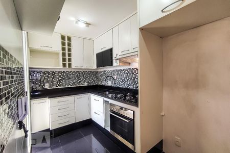 Apartamento para alugar com 62m², 3 quartos e 2 vagas Apartamento para alugar com 62m², 3 quartos e 2 vagasCozinha