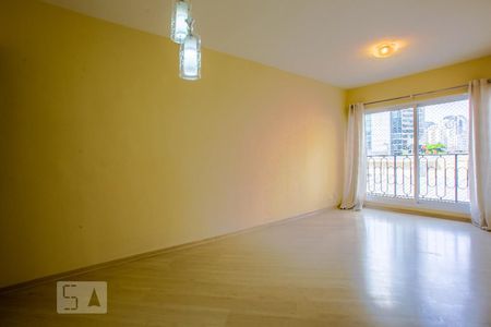 Sala de apartamento à venda com 2 quartos, 70m² em Vila Olímpia, São Paulo