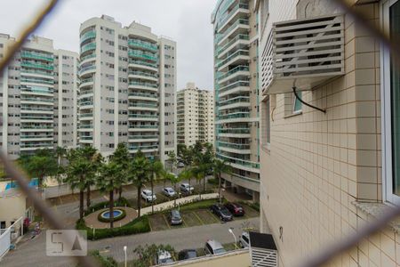 Apartamento à venda com 87m², 3 quartos e 1 vaga Apartamento à venda com 87m², 3 quartos e 1 vagaVista